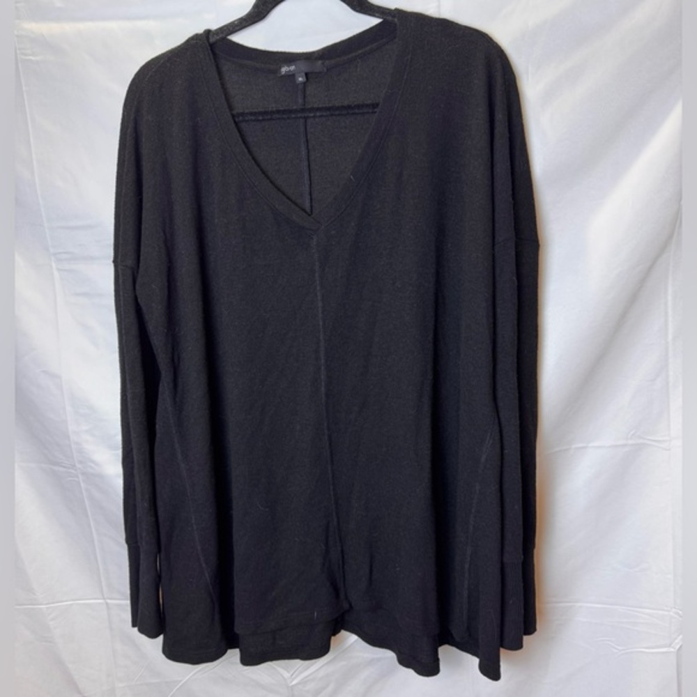 Gibson Classic Black V-Neck Sweater